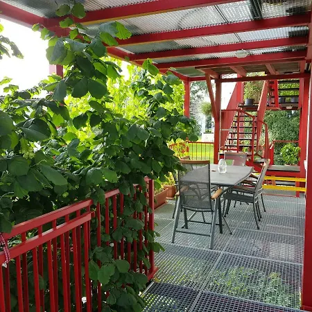 Ljubljana's Terrace Apartman *
